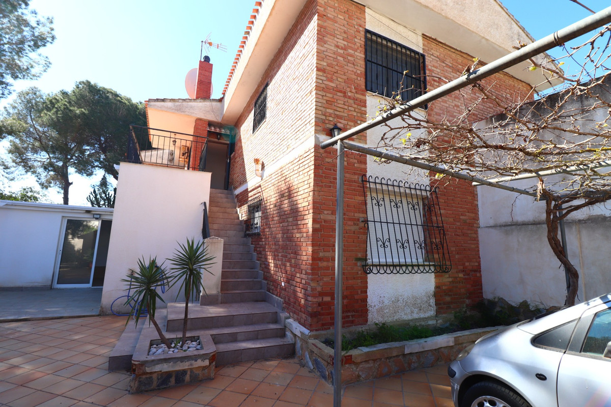 3 Bed Apartment for sale in Pinar De Campoverde Costa Blanca, Alicante, Spain
