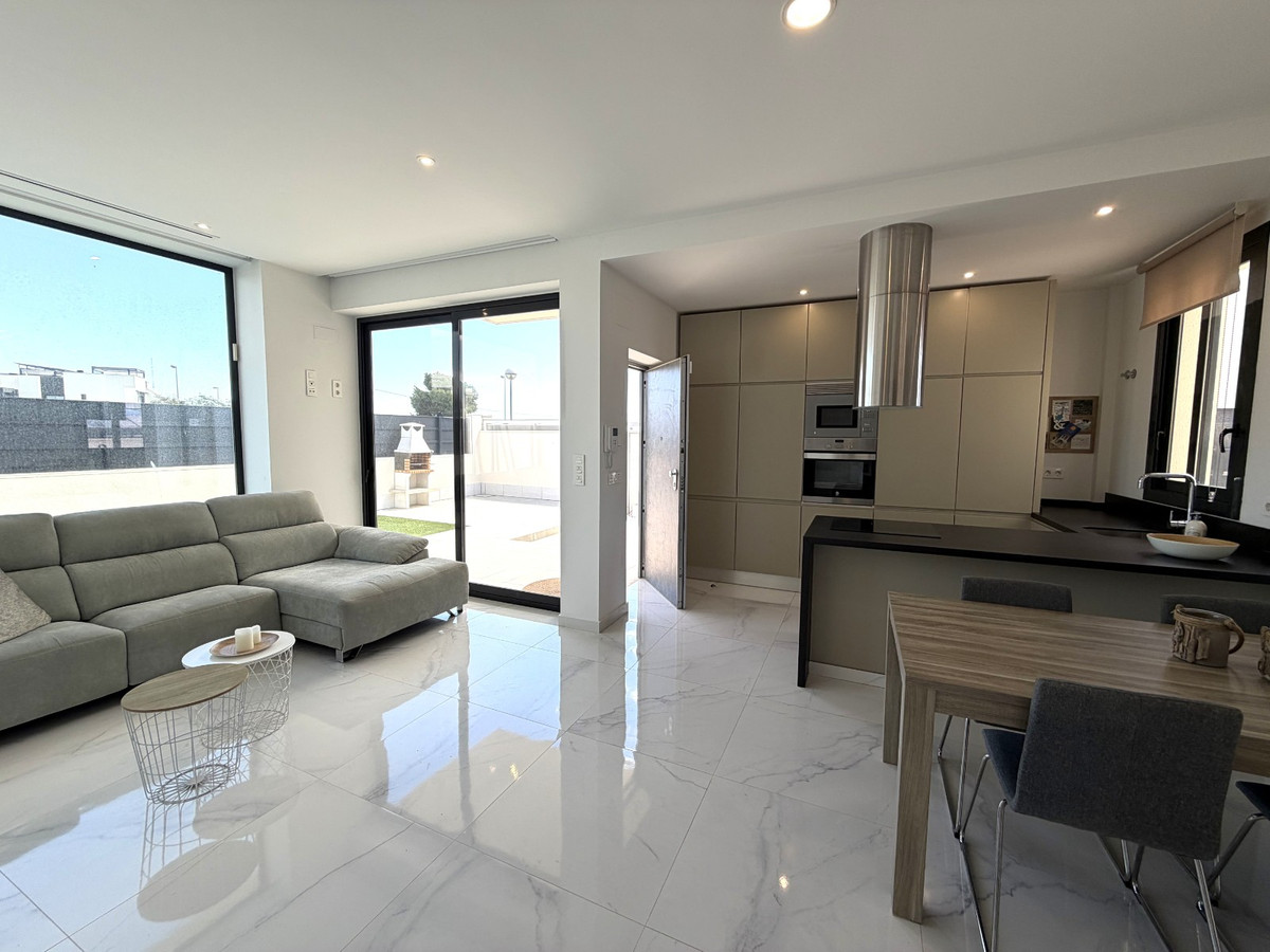 3 Bed Townhouse for sale in Ciudad Quesada Costa Blanca, Alicante, Spain