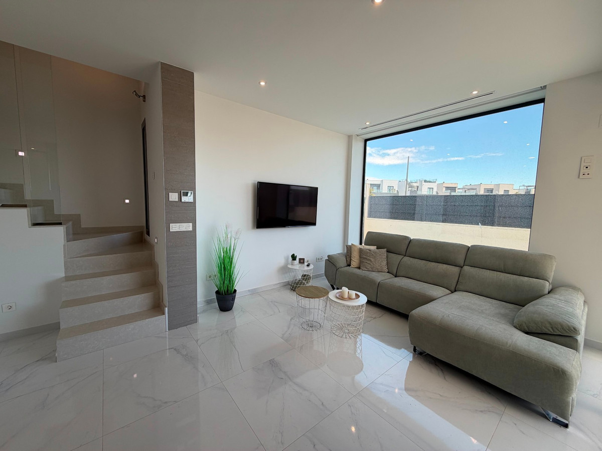 3 Bed Townhouse for sale in Ciudad Quesada Costa Blanca, Alicante, Spain