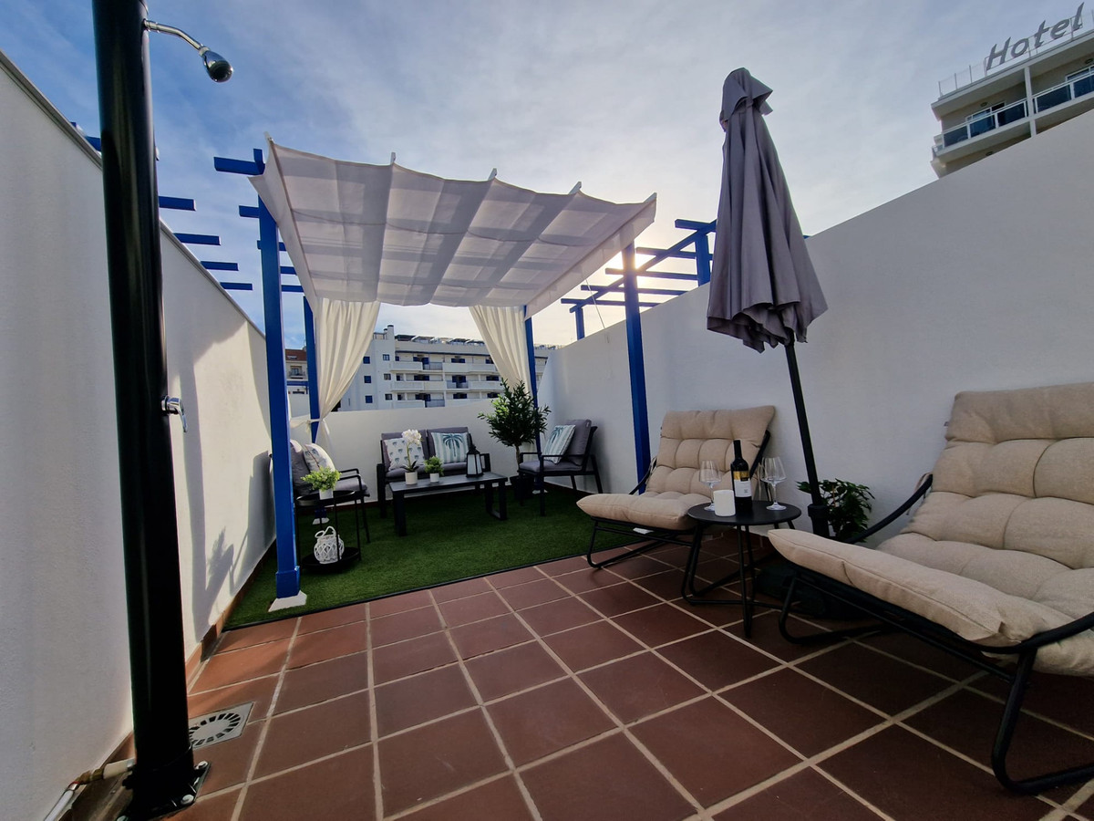 1 Bed Apartment for sale in Benalmadena Costa Costa Del Sol, Málaga, Spain