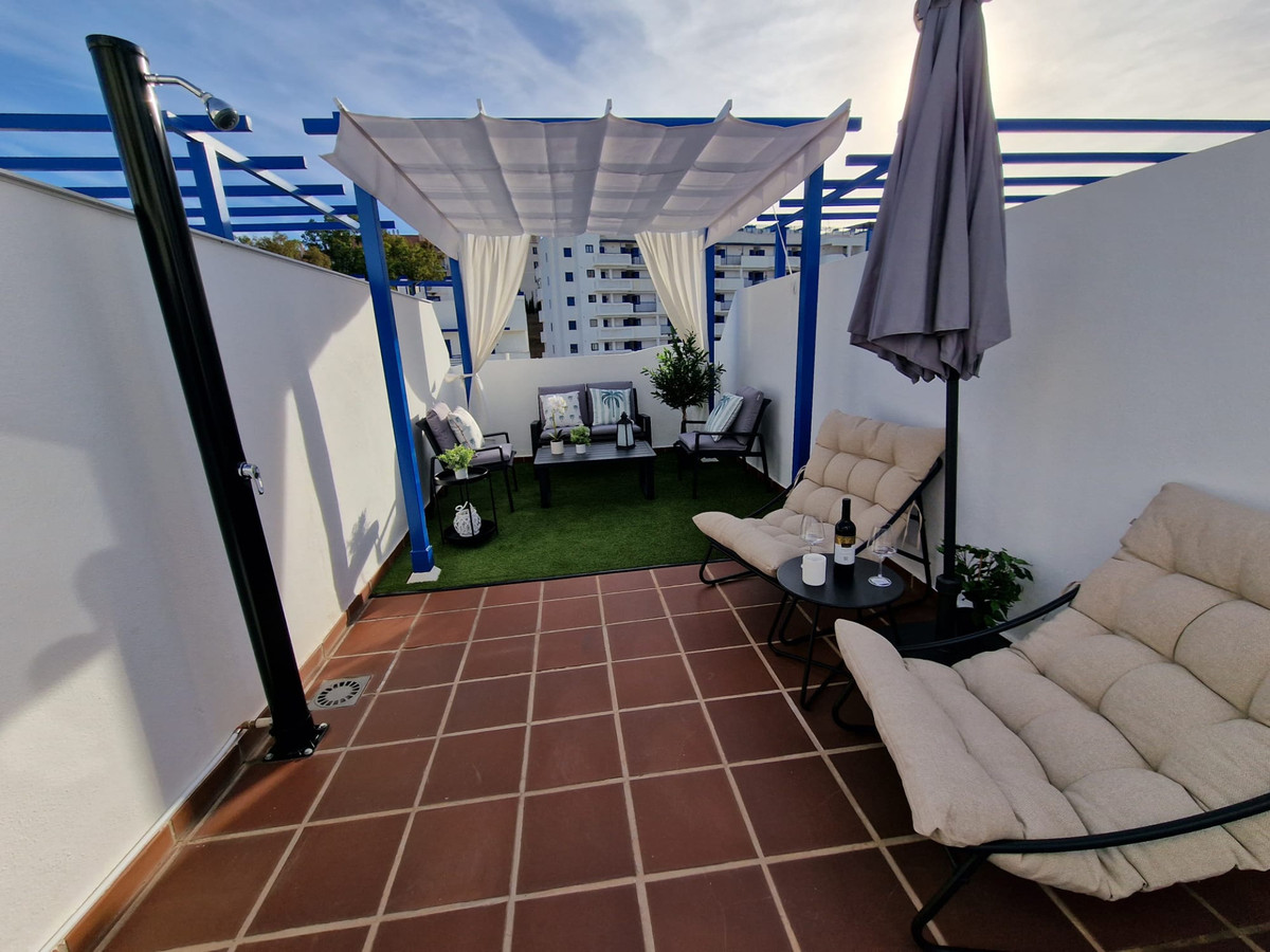 1 Bed Apartment for sale in Benalmadena Costa Costa Del Sol, Málaga, Spain