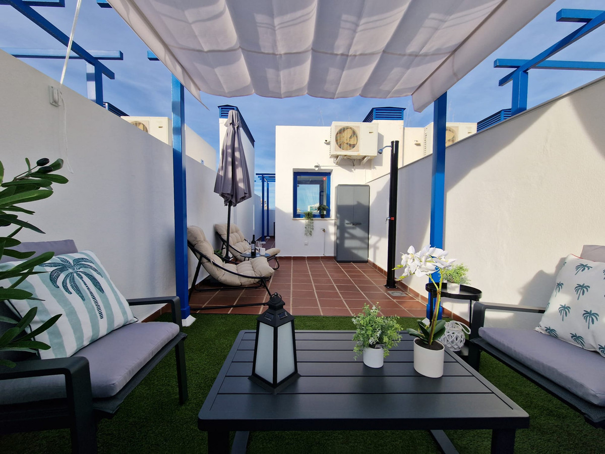 1 Bed Apartment for sale in Benalmadena Costa Costa Del Sol, Málaga, Spain