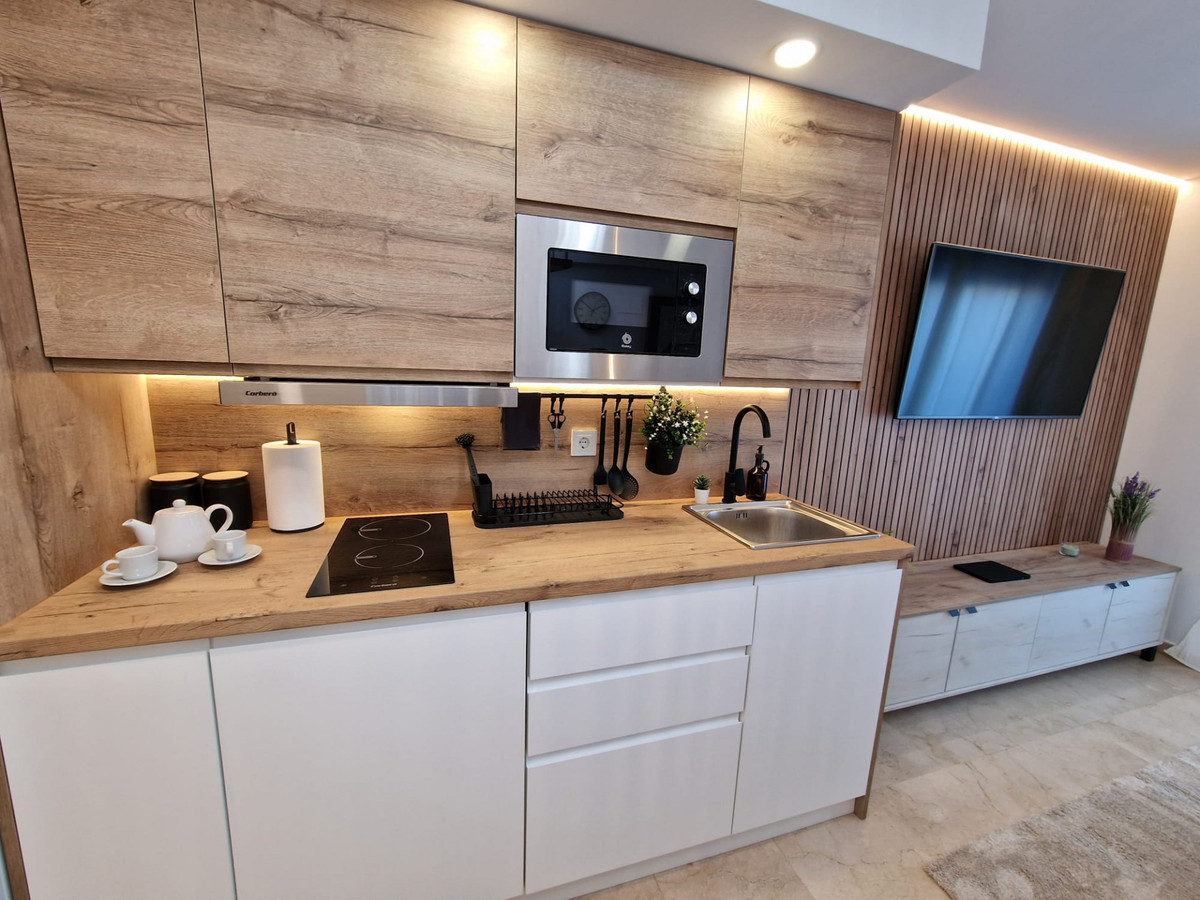 1 Bed Apartment for sale in Benalmadena Costa Costa Del Sol, Málaga, Spain