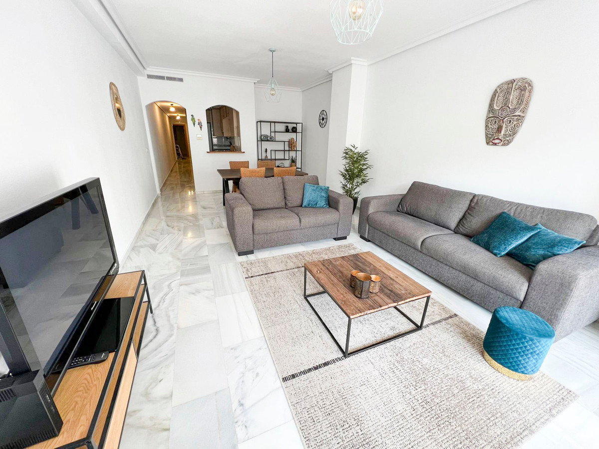 Se vende Apartamento Planta Media de 3 dormitorios en Costa Blanca, Alicante, España