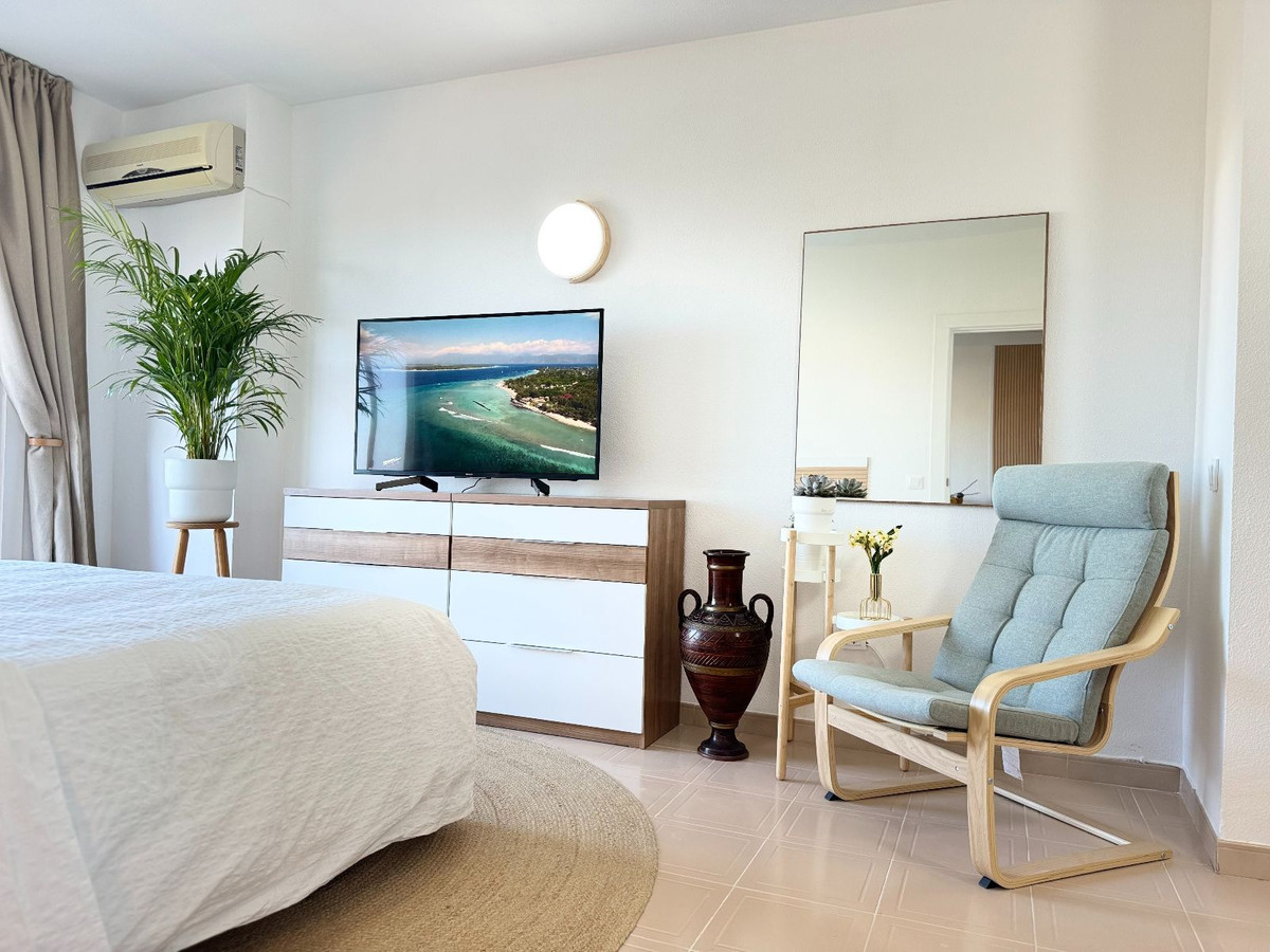 1 Bed Apartment for sale in Benalmadena Costa Del Sol, Málaga, Spain