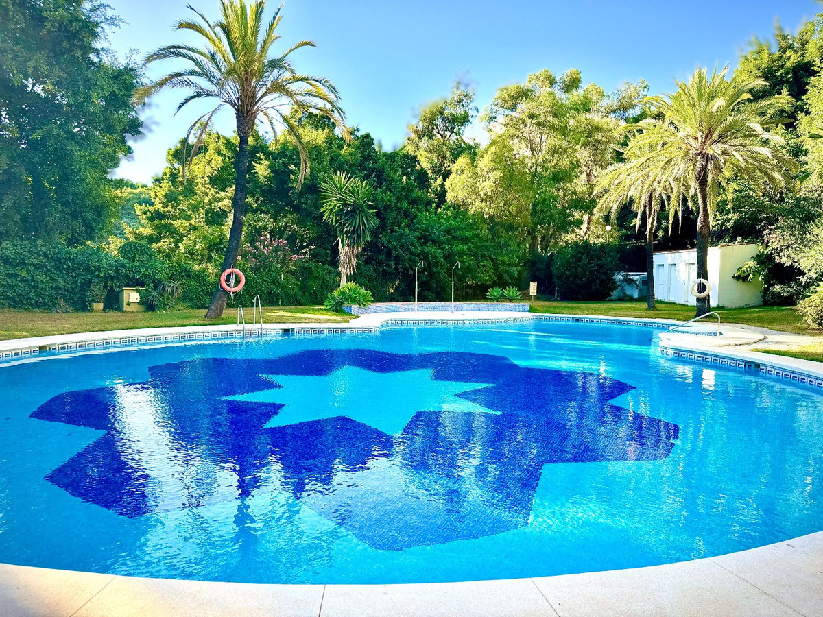 1 Bed Apartment for sale in Benalmadena Costa Del Sol, Málaga, Spain