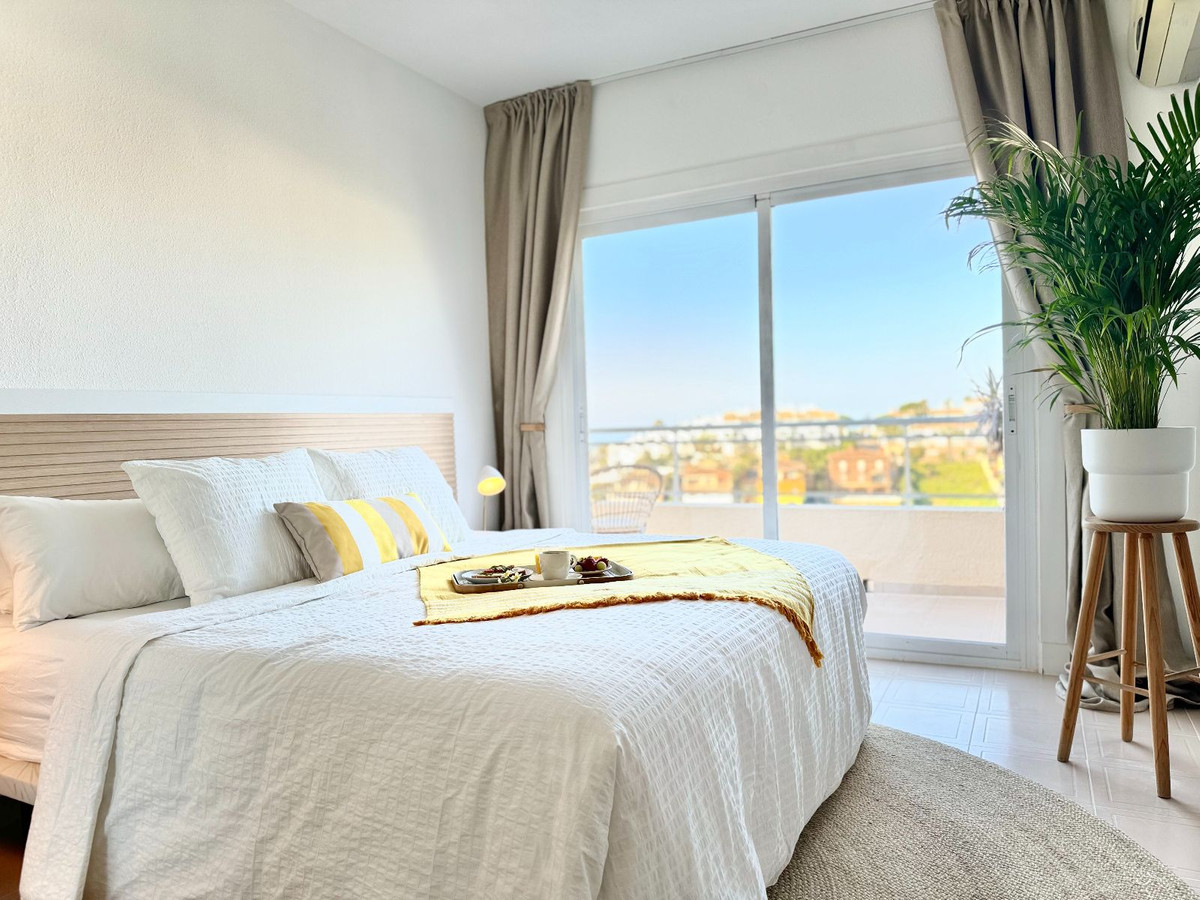 1 Bed Apartment for sale in Benalmadena Costa Del Sol, Málaga, Spain