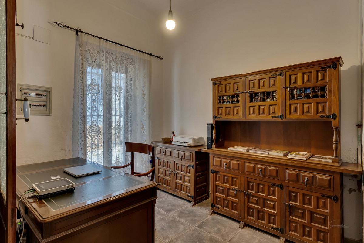 Se vende Adosada de 5 dormitorios en Costa Blanca, Alicante, España