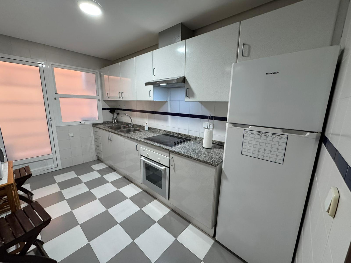 Se vende Apartamento Planta Media de 3 dormitorios en Costa Blanca, Alicante, España