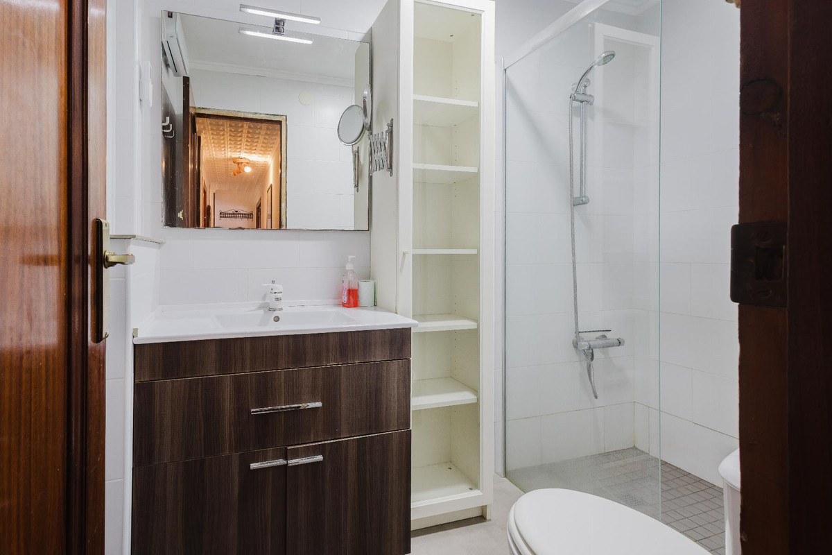 3 Bed Apartment for sale in Torrevieja Costa Blanca, Alicante, Spain