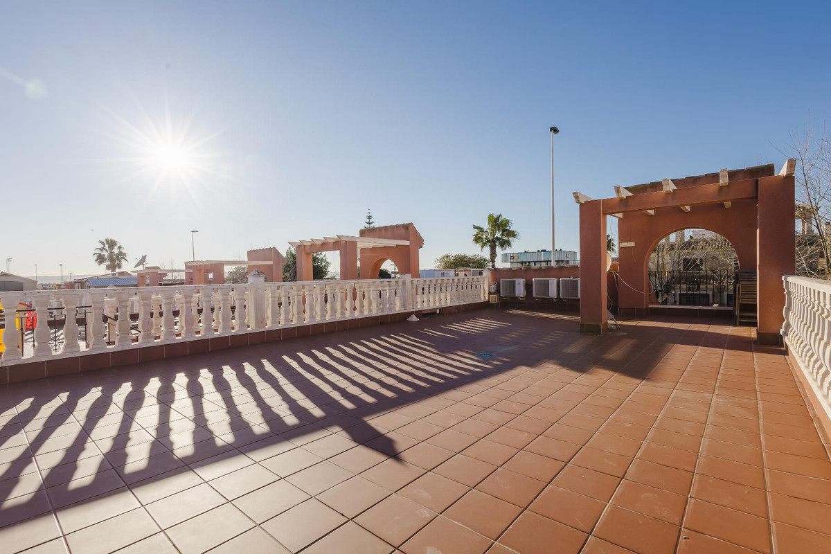 2 Bed Townhouse for sale in Aguas Nuevas Costa Blanca, Alicante, Spain