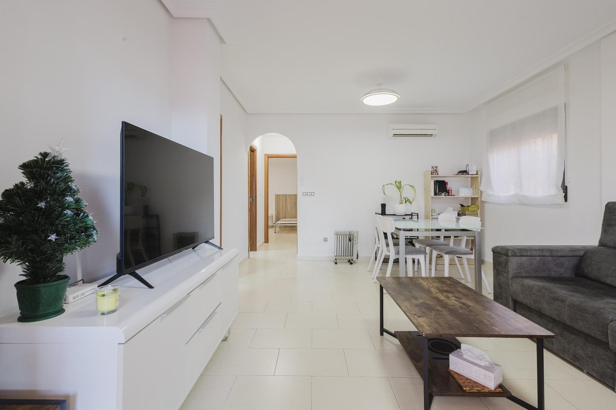 2 Bed Townhouse for sale in Aguas Nuevas Costa Blanca, Alicante, Spain