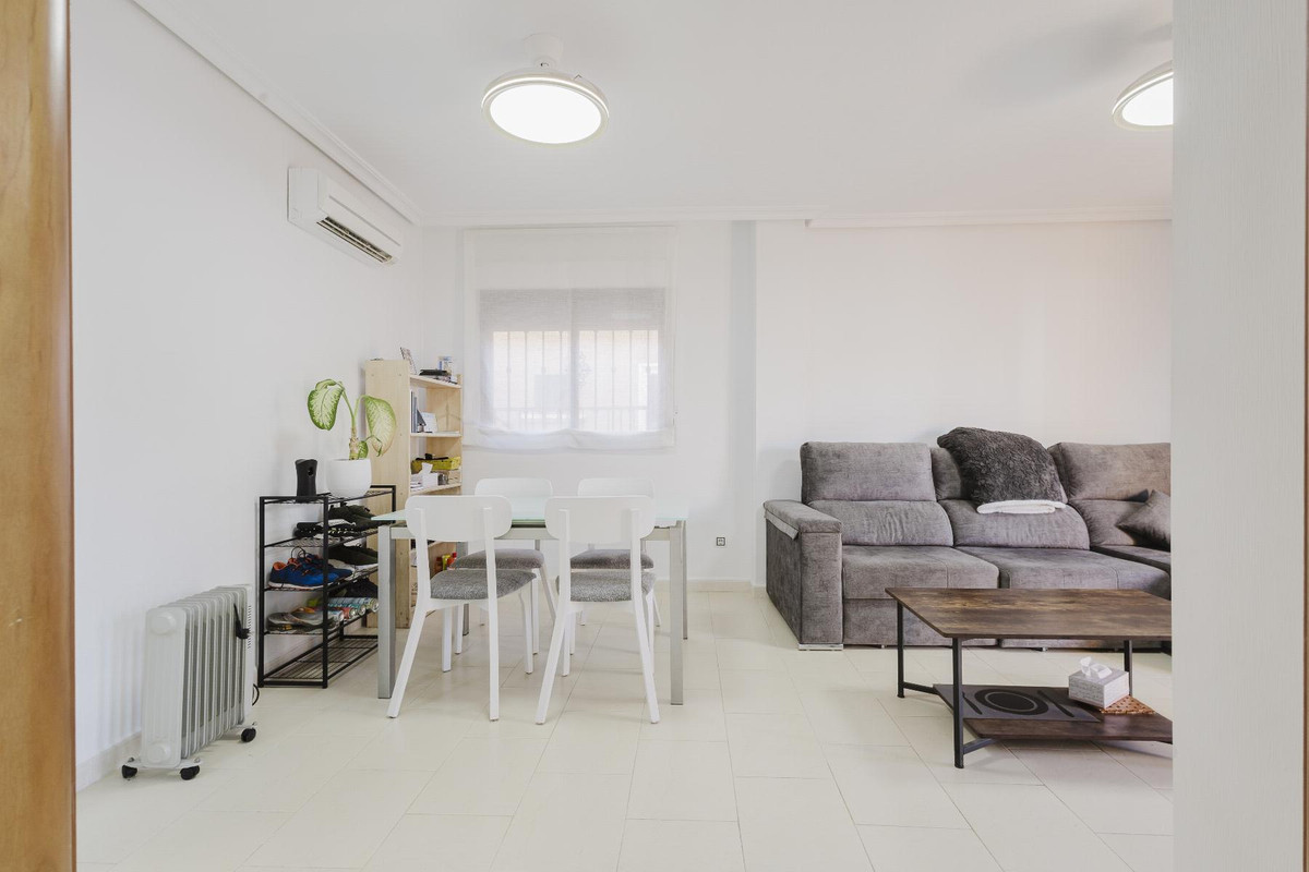 2 Bed Townhouse for sale in Aguas Nuevas Costa Blanca, Alicante, Spain