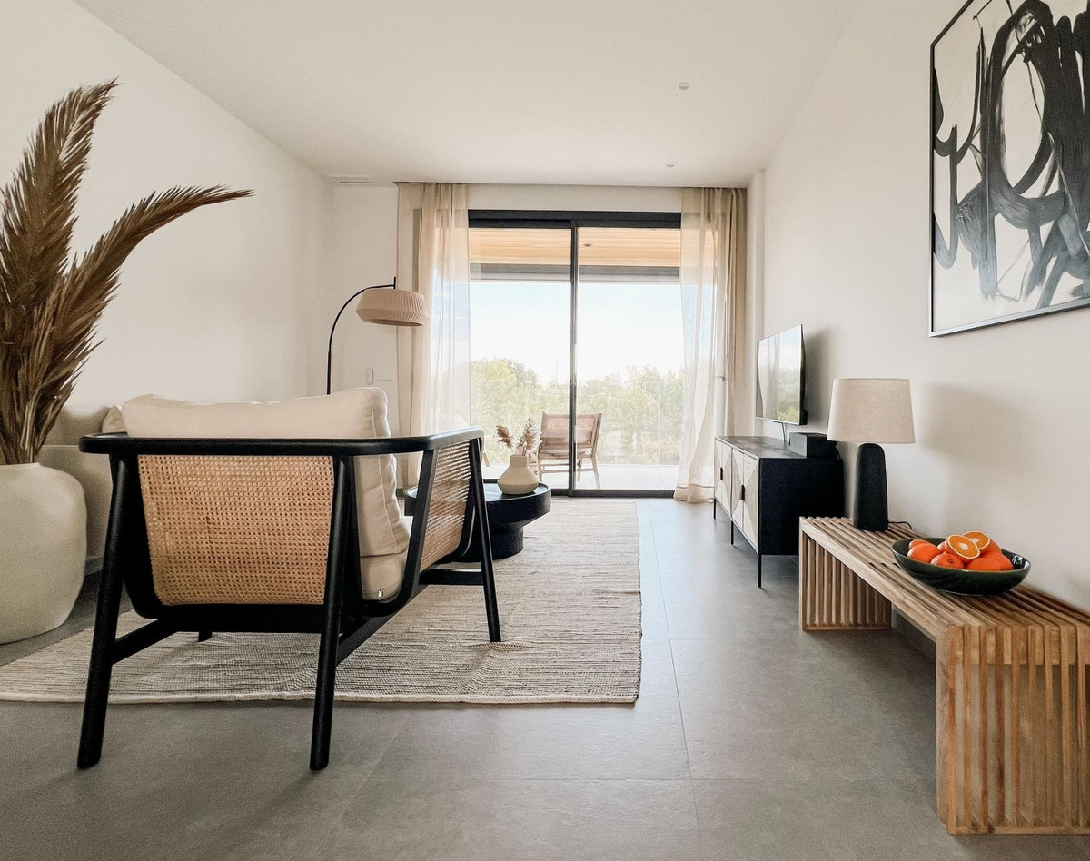 Se vende Apartamento Planta Media de 2 dormitorios en Costa Blanca, Alicante, España