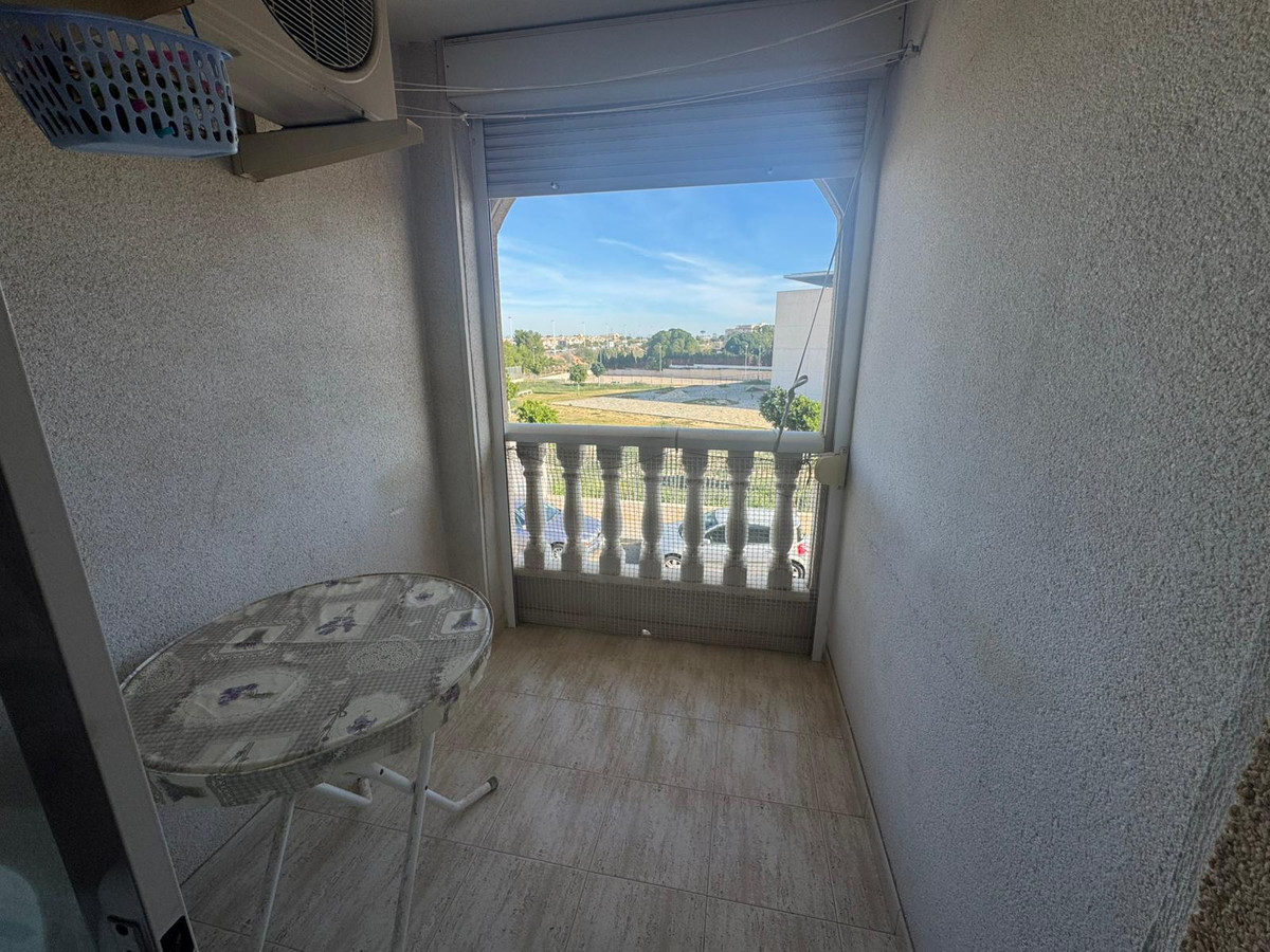 Se vende Apartamento Planta Baja de 2 dormitorios en Costa Blanca, Alicante, España