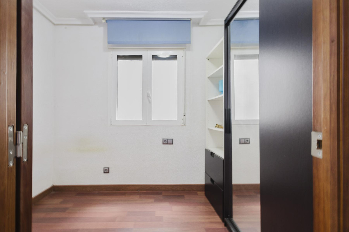 Se vende Apartamento Planta Baja de 3 dormitorios en Costa Blanca, Alicante, España