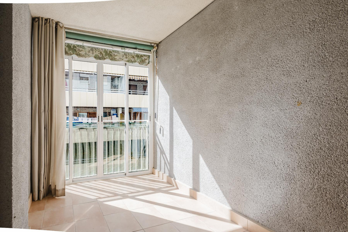 Se vende Apartamento Planta Baja de 3 dormitorios en Costa Blanca, Alicante, España