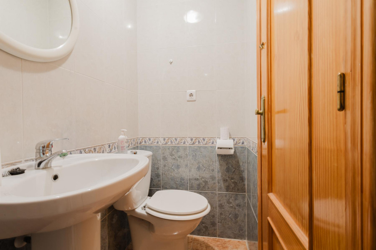 Se vende Apartamento Planta Media de 3 dormitorios en Costa Blanca, Alicante, España