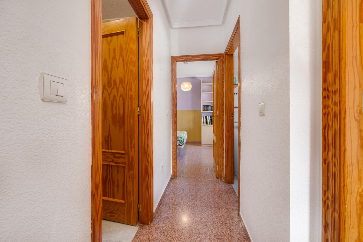 Se vende Ático de 2 dormitorios en Costa Blanca, Alicante, España