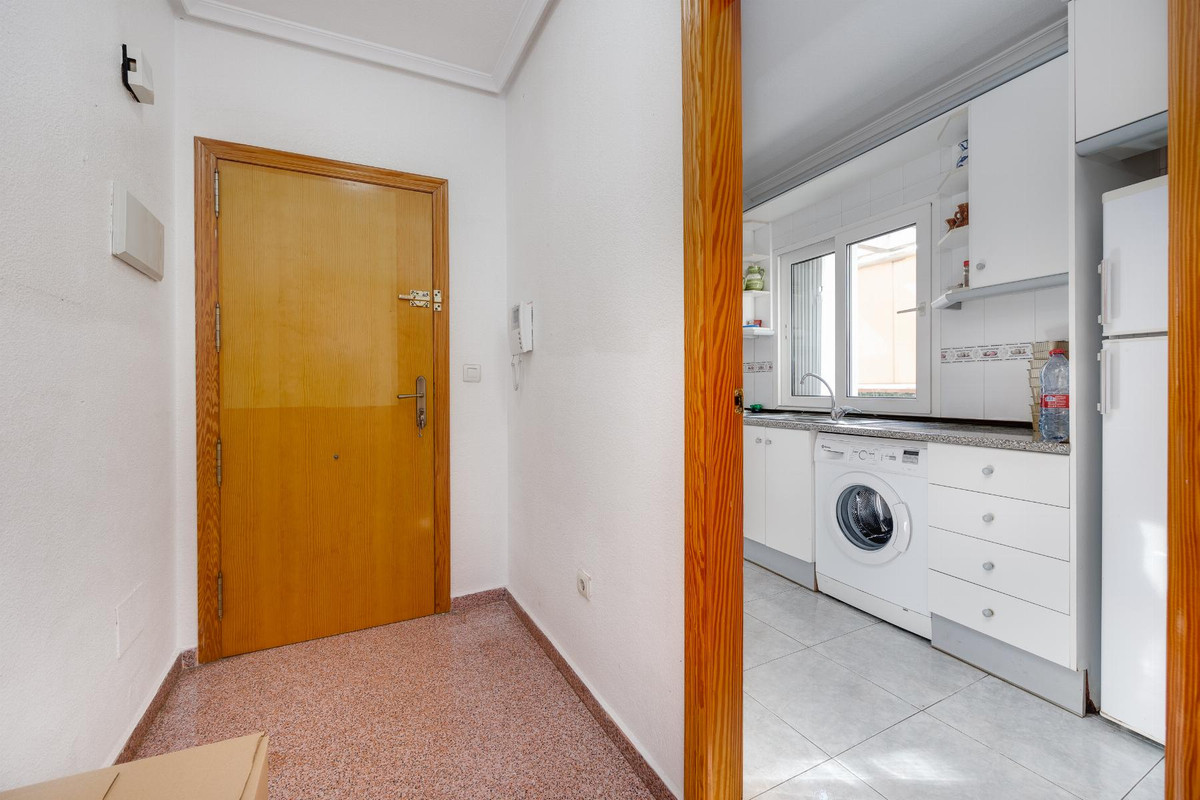 Se vende Ático de 2 dormitorios en Costa Blanca, Alicante, España