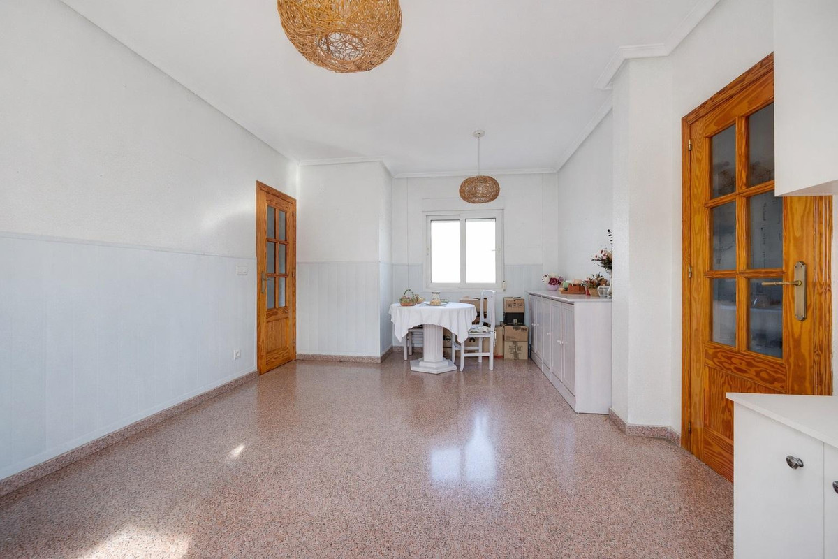 Se vende Ático de 2 dormitorios en Costa Blanca, Alicante, España