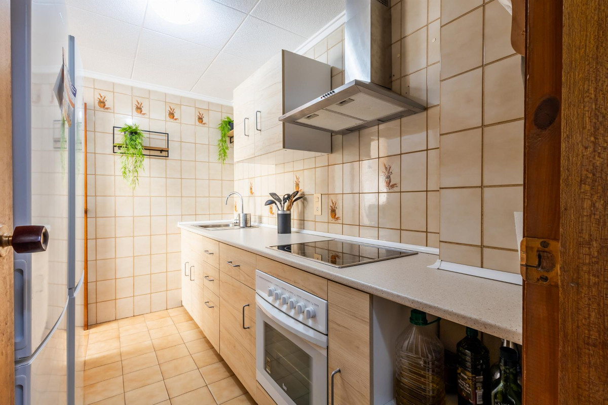 Se vende Apartamento Planta Media de 3 dormitorios en Costa Blanca, Alicante, España
