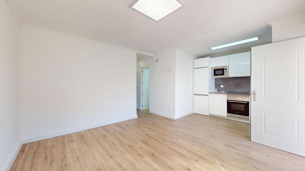 2 Bed Townhouse for sale in Villamartin Costa Blanca, Alicante, Spain