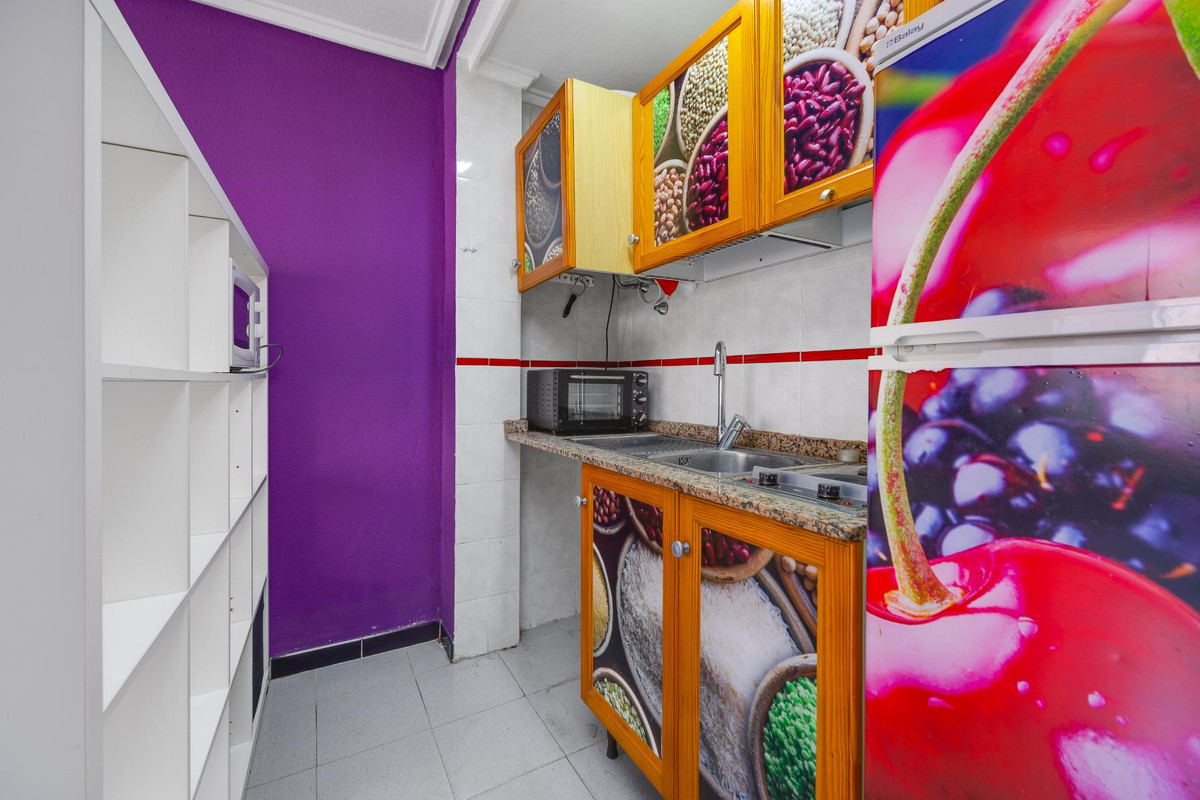 Se vende Apartamento Planta Media de 1 dormitorios en Costa Blanca, Alicante, España