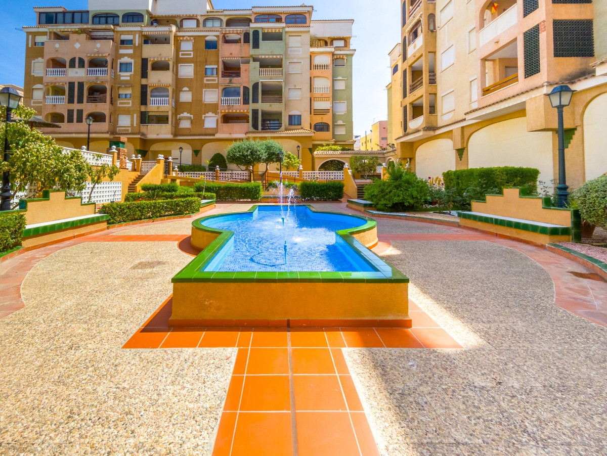 Se vende Apartamento Planta Media de 1 dormitorios en Costa Blanca, Alicante, España