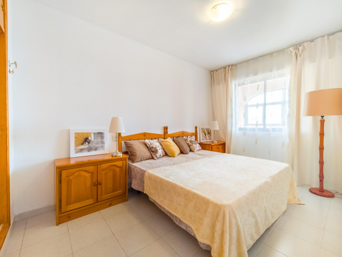 Se vende Apartamento Planta Media de 1 dormitorios en Costa Blanca, Alicante, España