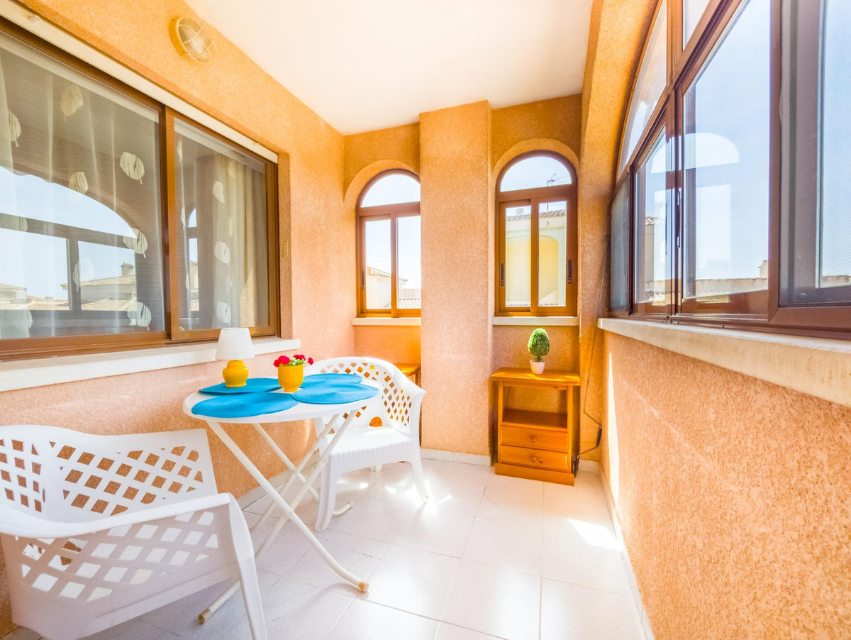 Se vende Apartamento Planta Media de 1 dormitorios en Costa Blanca, Alicante, España