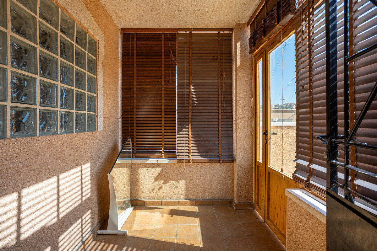 5 Bed Townhouse for sale in Benijofar Costa Blanca, Alicante, Spain