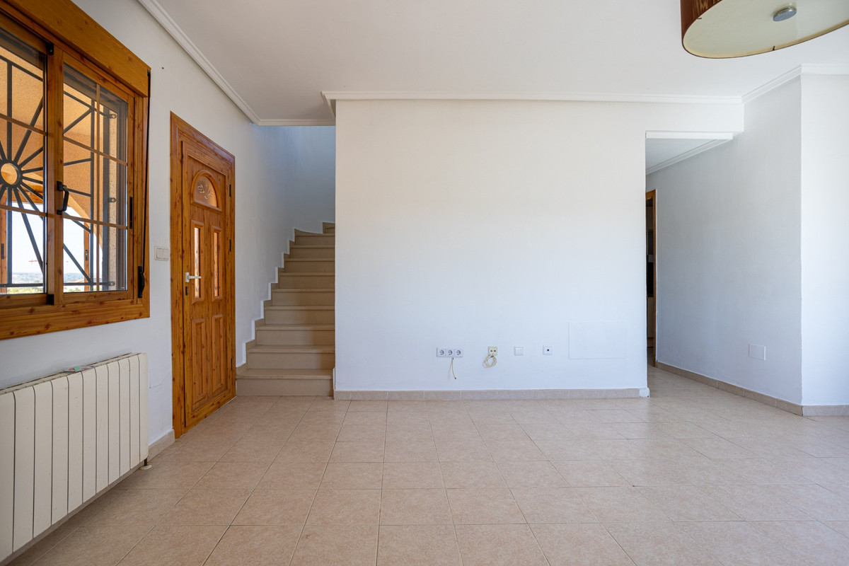 5 Bed Townhouse for sale in Benijofar Costa Blanca, Alicante, Spain