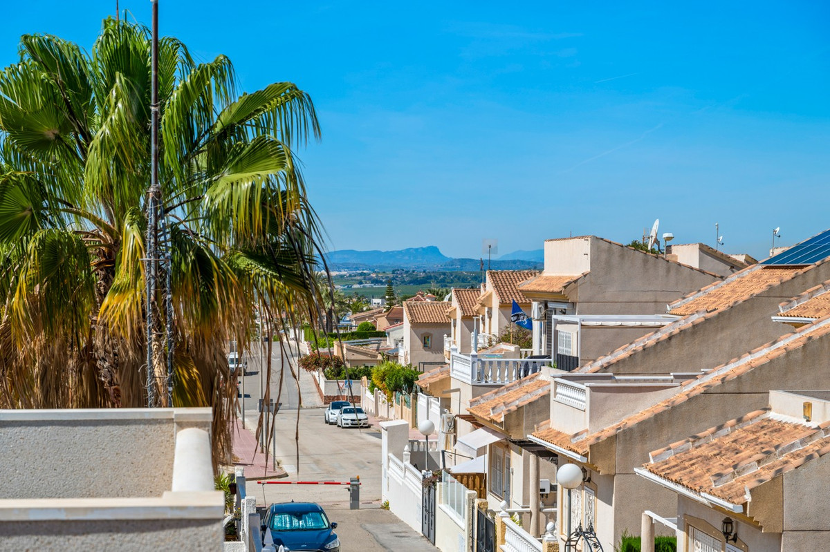 3 Bed Townhouse for sale in Ciudad Quesada Costa Blanca, Alicante, Spain