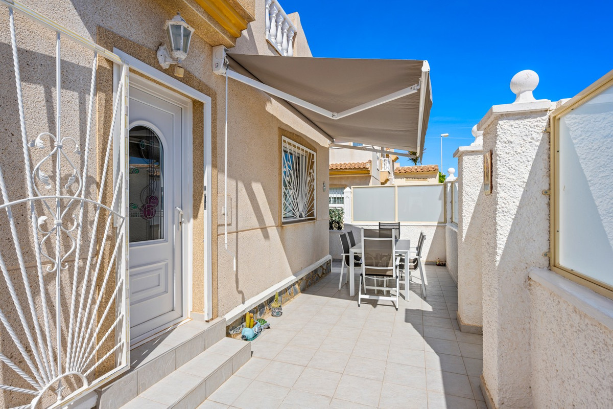 3 Bed Townhouse for sale in Ciudad Quesada Costa Blanca, Alicante, Spain