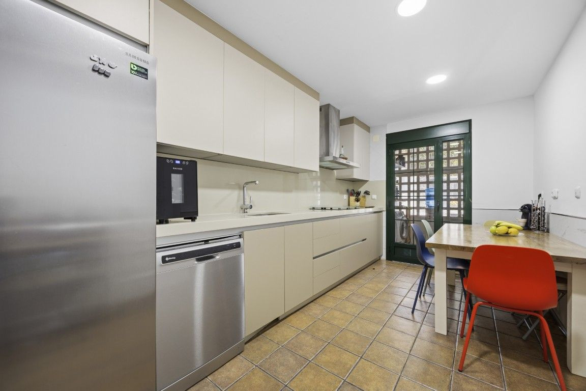 3 Bed Townhouse for sale in Nagüeles Costa Del Sol, Málaga, Spain