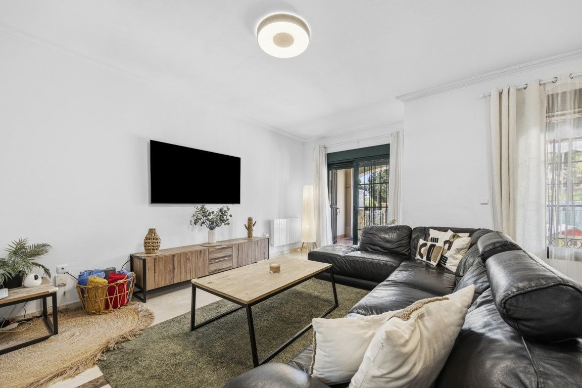 3 Bed Townhouse for sale in Nagüeles Costa Del Sol, Málaga, Spain
