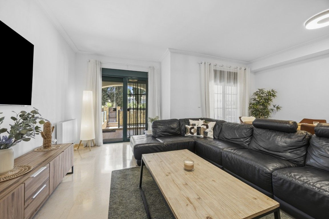 3 Bed Townhouse for sale in Nagüeles Costa Del Sol, Málaga, Spain