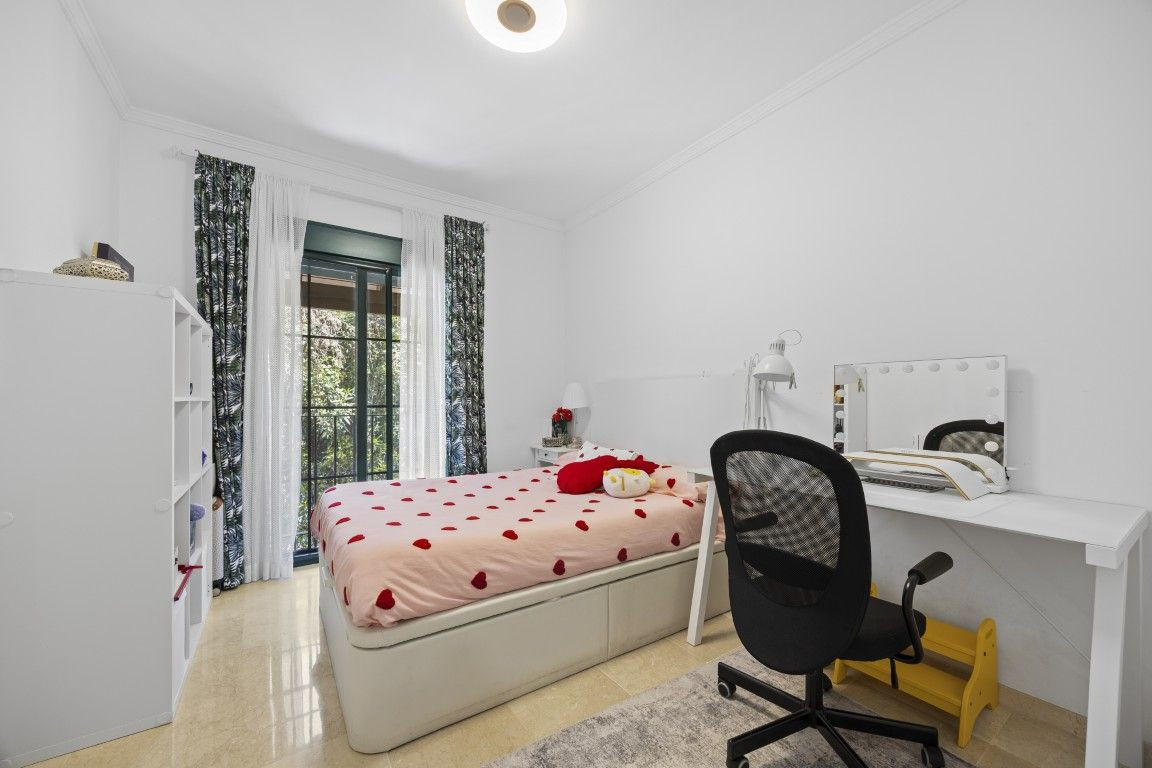 3 Bed Townhouse for sale in Nagüeles Costa Del Sol, Málaga, Spain