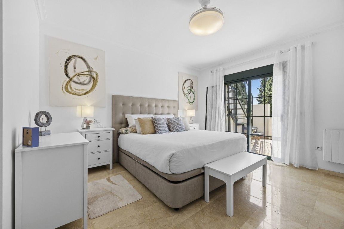 3 Bed Townhouse for sale in Nagüeles Costa Del Sol, Málaga, Spain