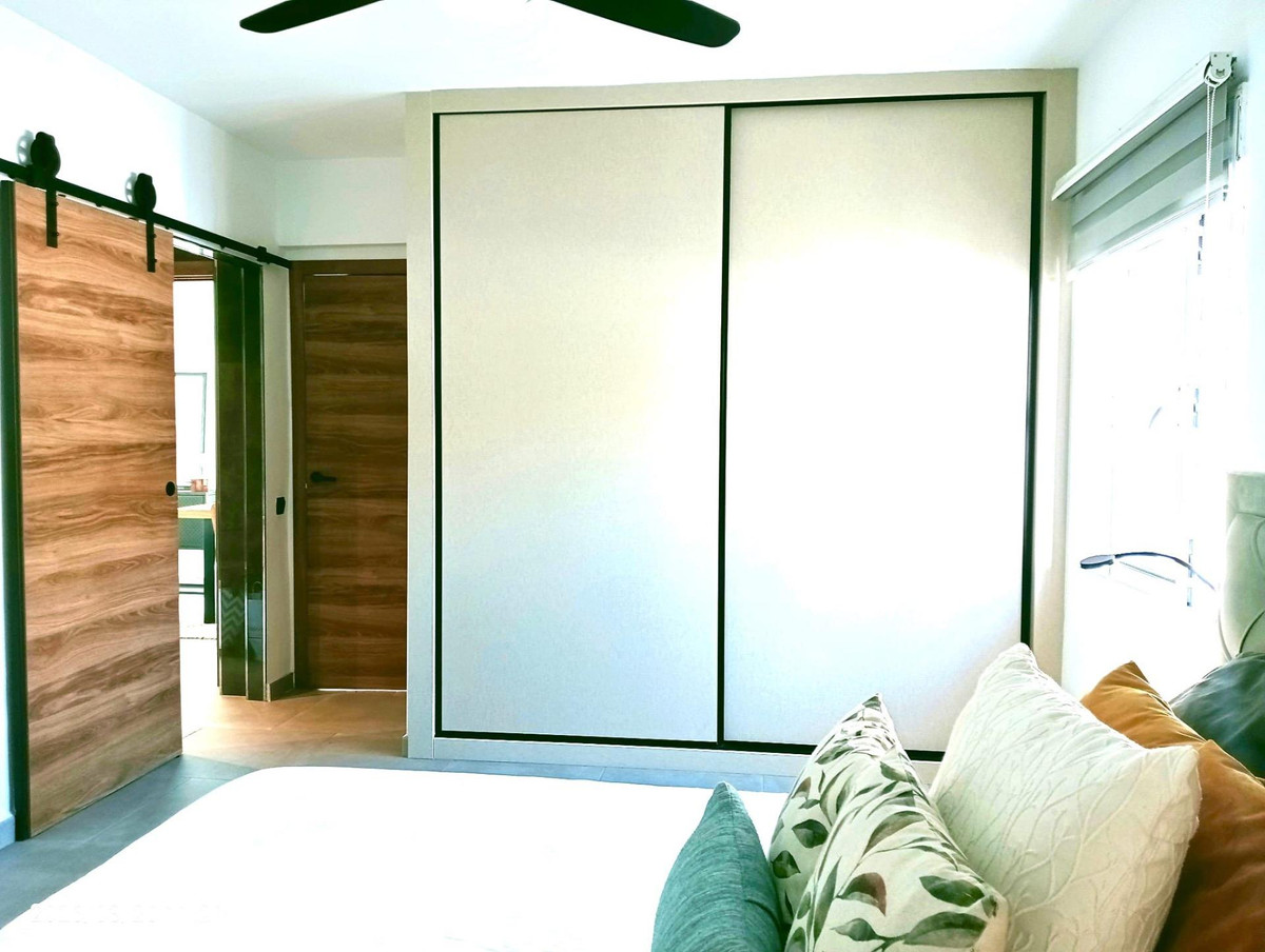 Se vende Villa - Chalet de 3 dormitorios en Costa Del Sol, Málaga, España