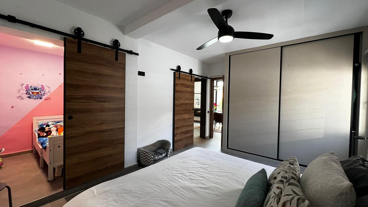 Se vende Villa - Chalet de 3 dormitorios en Costa Del Sol, Málaga, España