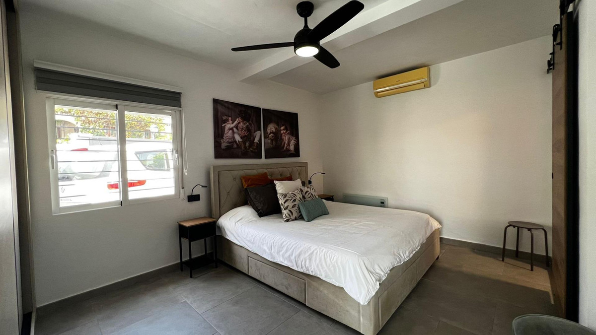 Se vende Villa - Chalet de 3 dormitorios en Costa Del Sol, Málaga, España