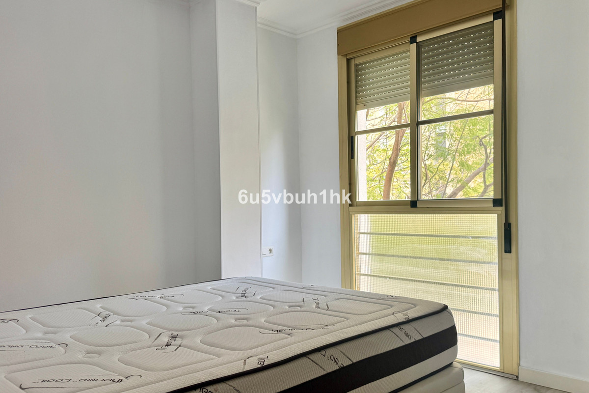 Se vende Apartamento Planta Baja de 3 dormitorios en Costa Del Sol, Málaga, España