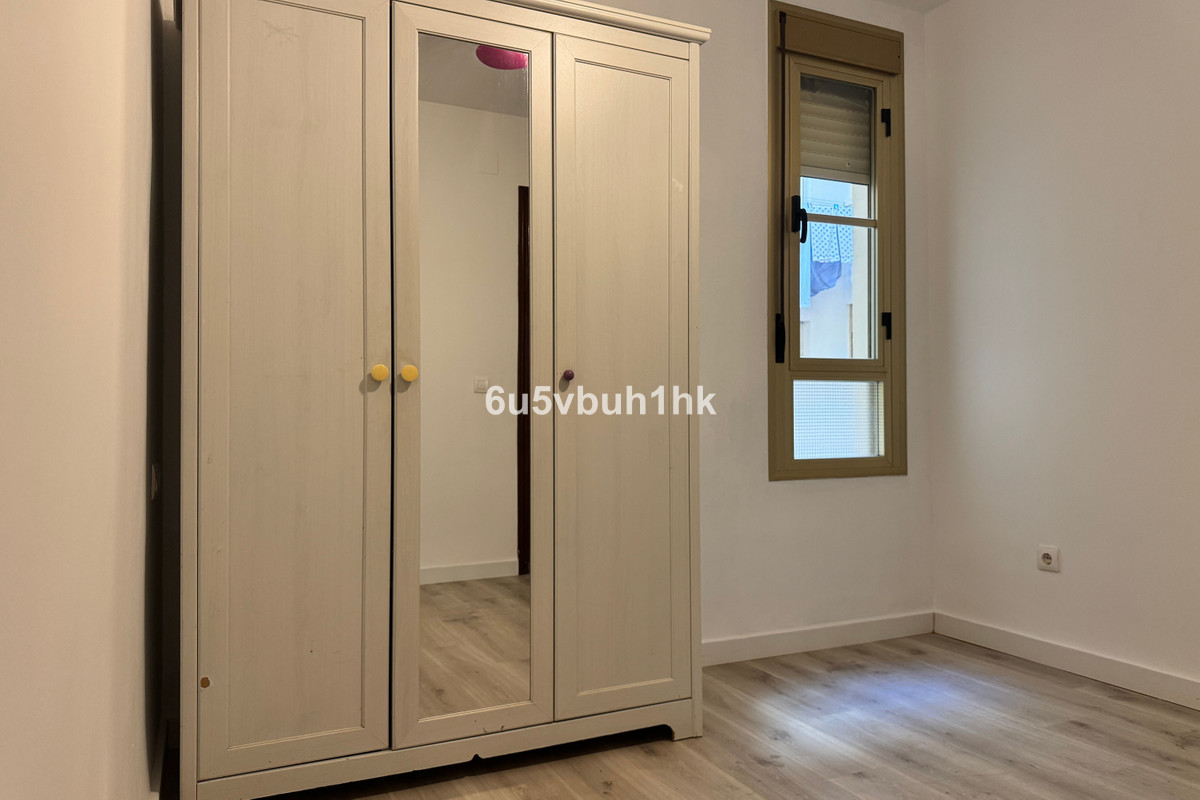 Se vende Apartamento Planta Baja de 3 dormitorios en Costa Del Sol, Málaga, España