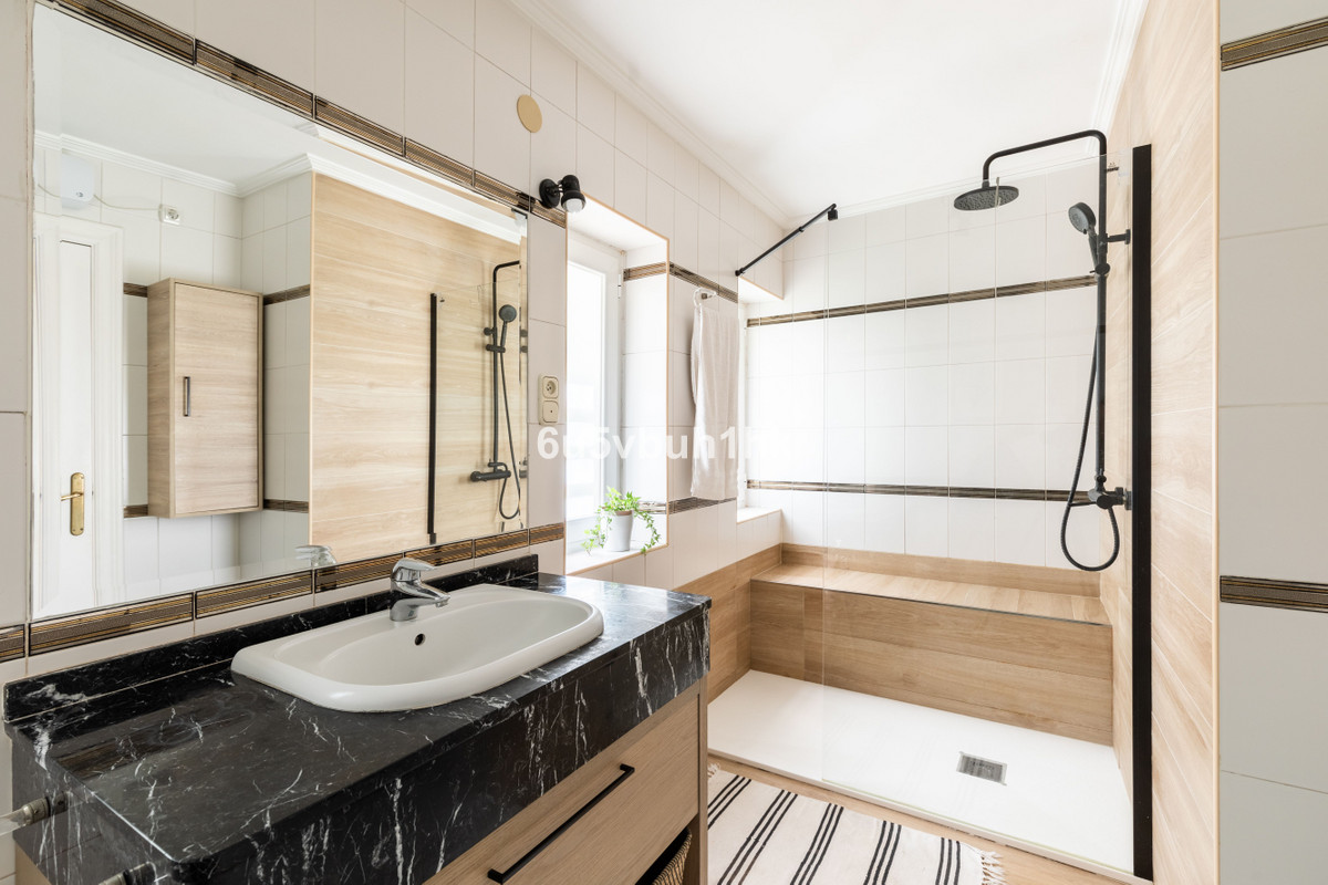 Se vende Dúplex de 3 dormitorios en Costa Del Sol, Málaga, España