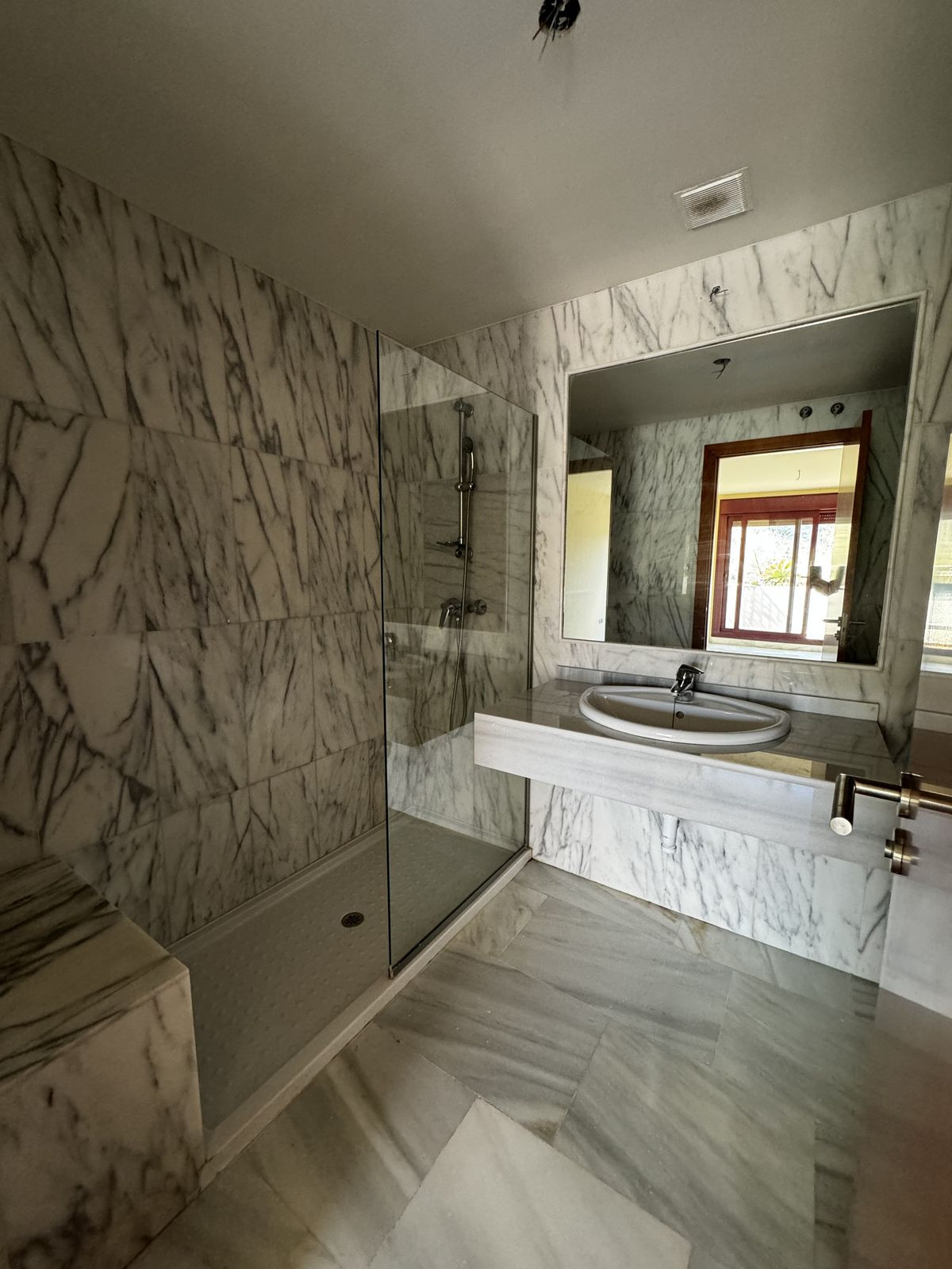 Se vende Ático Dúplex de 3 dormitorios en Costa Del Sol, Málaga, España