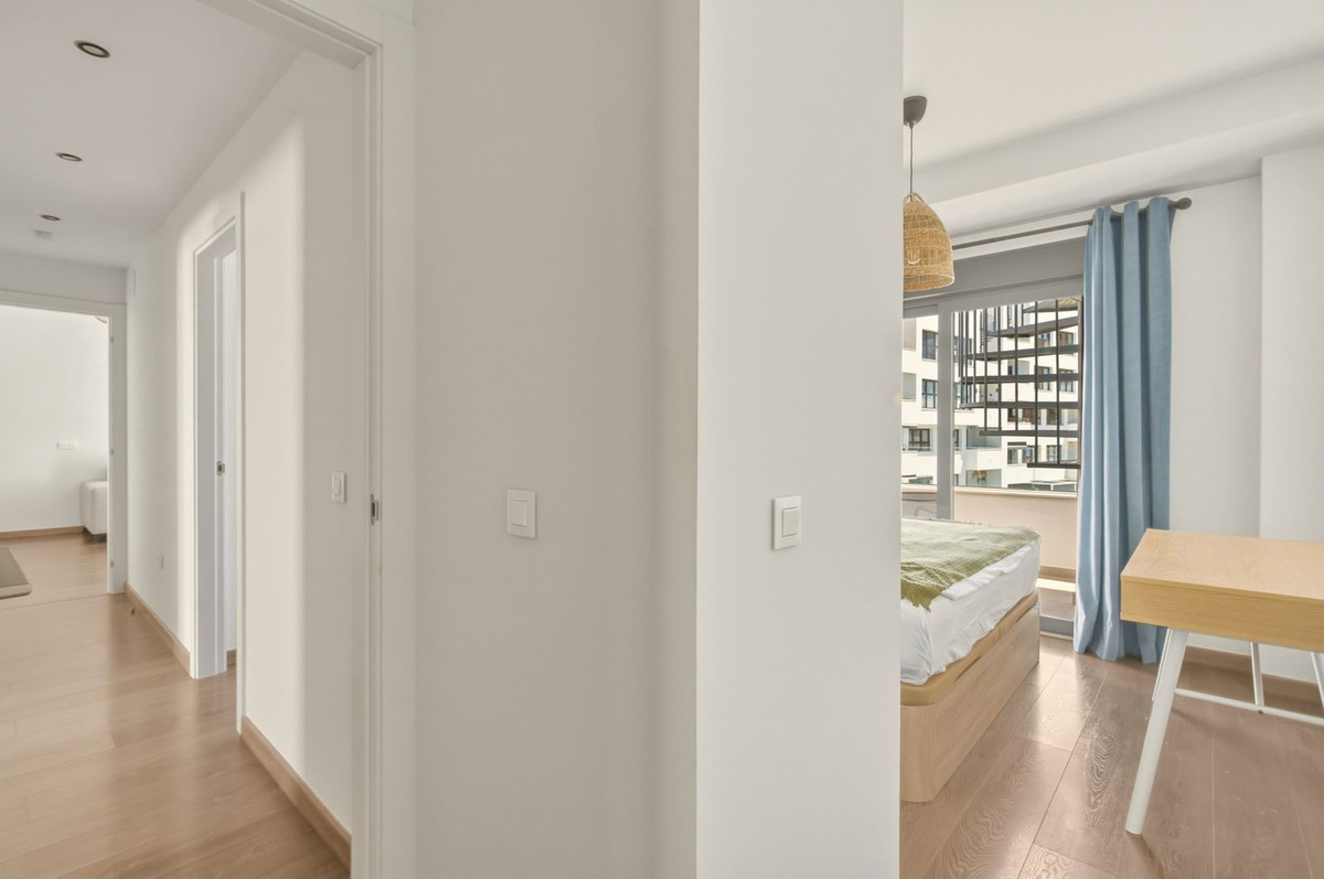 3 Bed Apartment for sale in Estepona Costa Del Sol, Málaga, Spain