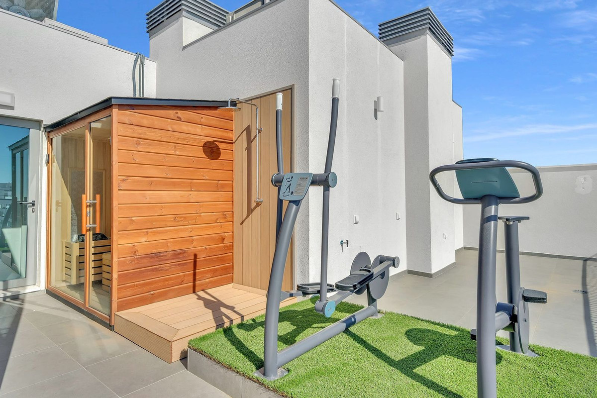 Se vende Apartamento Planta Baja de 2 dormitorios en Costa Del Sol, Málaga, España