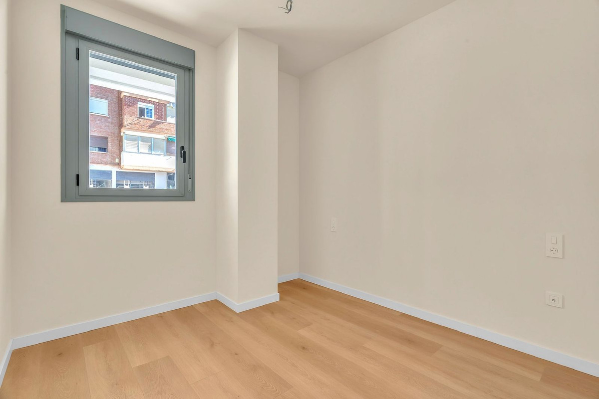 Se vende Apartamento Planta Baja de 2 dormitorios en Costa Del Sol, Málaga, España